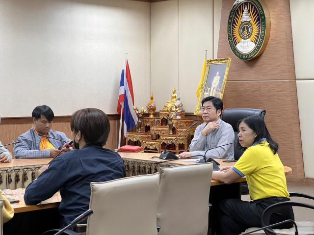 3. ประชุมเพื่อเตรียมความพร้อมเปิดตัวโครงการพัฒนากำลังคนเพื่อส่งเสริมอาชีพที่ 2 ปีงบประมาณ พ.ศ. 2567 วันที่ 22 มกราคม 2567 ณ ห้องประชุมรวงผึ้ง ชั้น 8 อาคารเรียนรวมและอำนวยการ (อาคาร 14)
